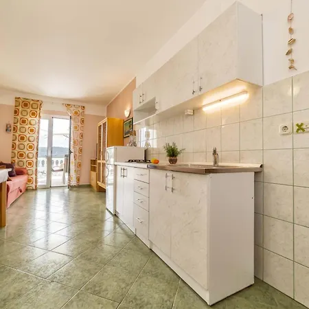 Petranic Apartment