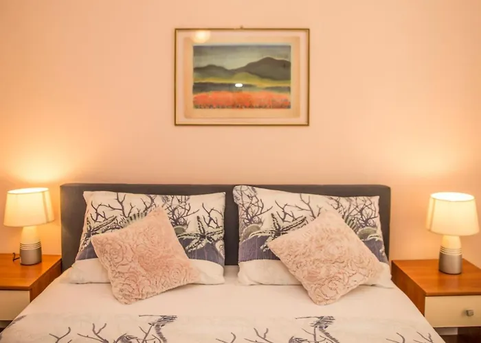 Petranic Apartment *