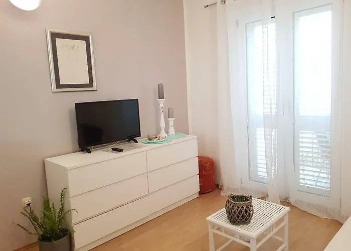 Petranic 아파트 티스노